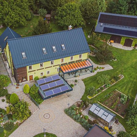 Apartmán Dom Ogrodnika Jezow Sudecki Exteriér fotografie