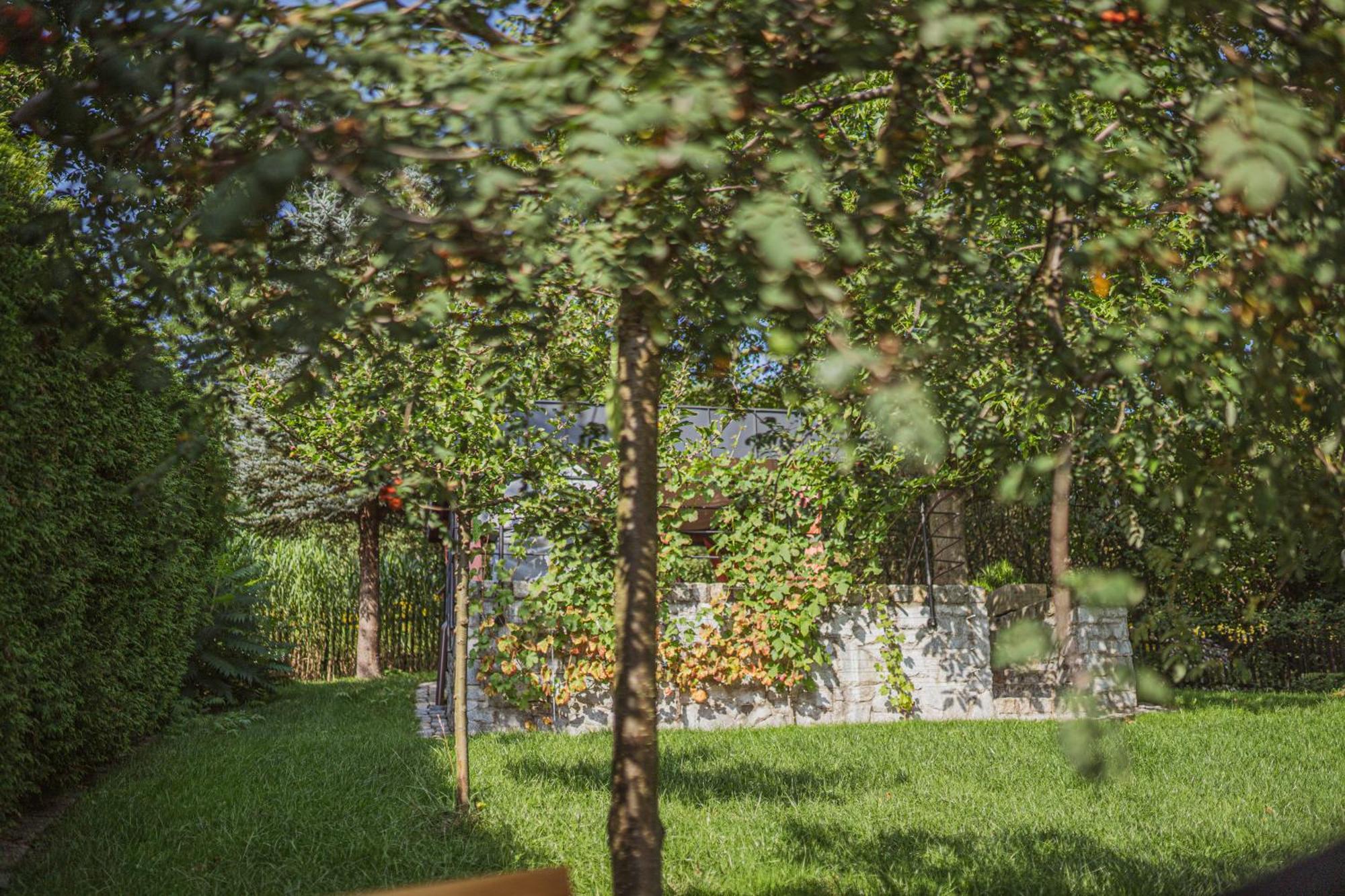 Apartmán Dom Ogrodnika Jezow Sudecki Exteriér fotografie