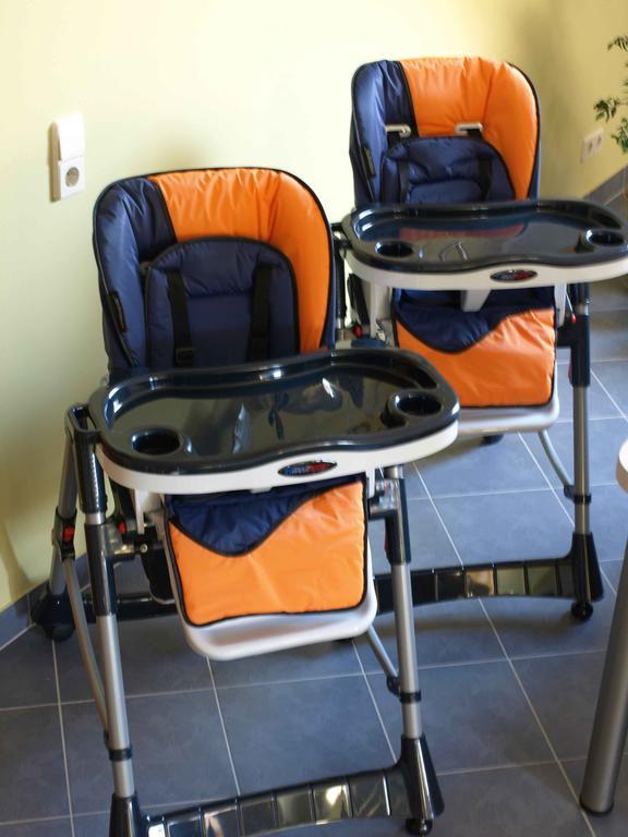 Apartmán Dom Ogrodnika Jezow Sudecki Exteriér fotografie
